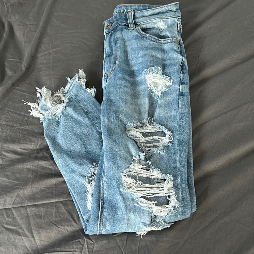American Eagle Outfitters 0s Blue Mom Jeans Distressed